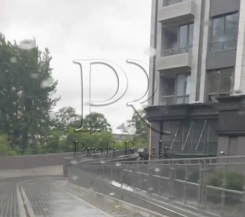 Продається паркомісце в підземному паркінгу. Печерськ Тверський тупік