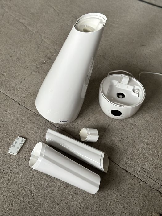 Nawilżacz powietrza stojący biały N’oveen elegancki