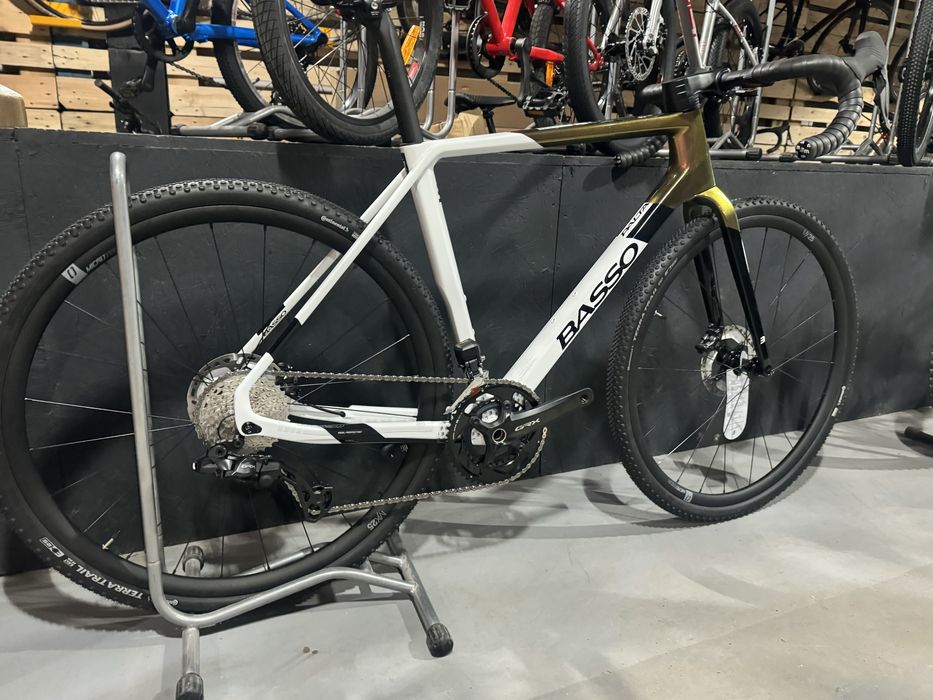 Niesamowity wloski gravel Basso Palta carbon Grx 2x 12 Di2 raty 0 %