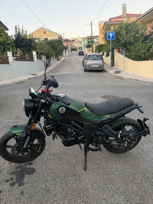 Benelli leoncino 125
