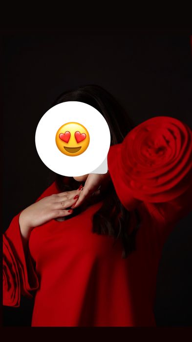 Продам сукню святкову червону ХЛ або на фотосесію