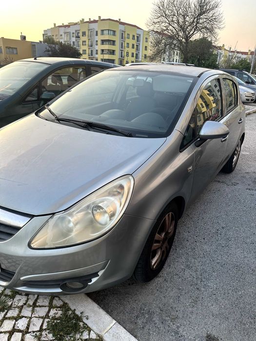 Opel Corsa 1.3 CDTi EcoFlex — Económico, Fiável e Pronto a Circular