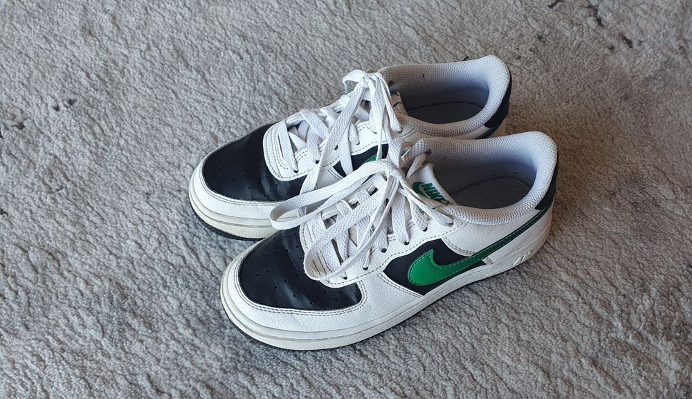 Nike Air Force 1     35