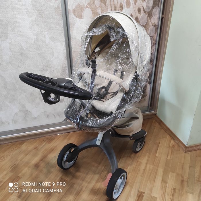 Коляска Stokke Xplory V4