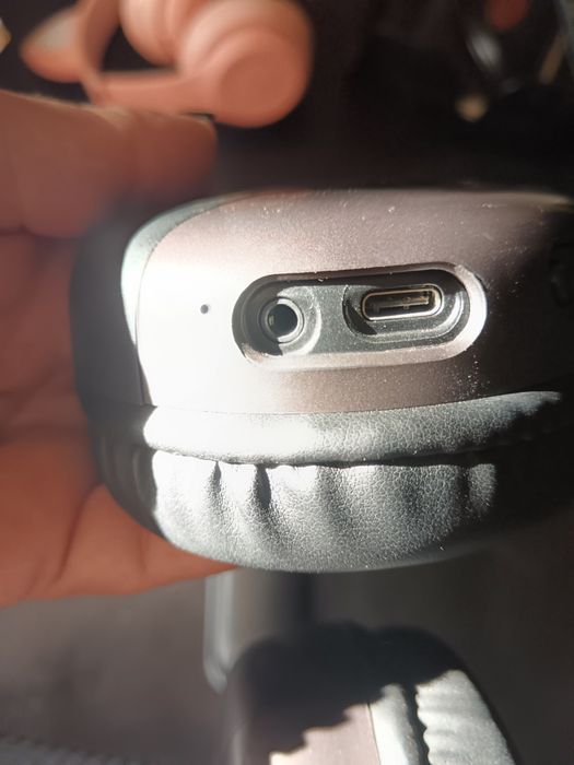 Phones sem fio pretos