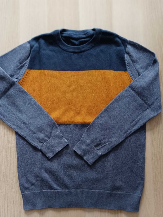 Sweterek chłopięcy