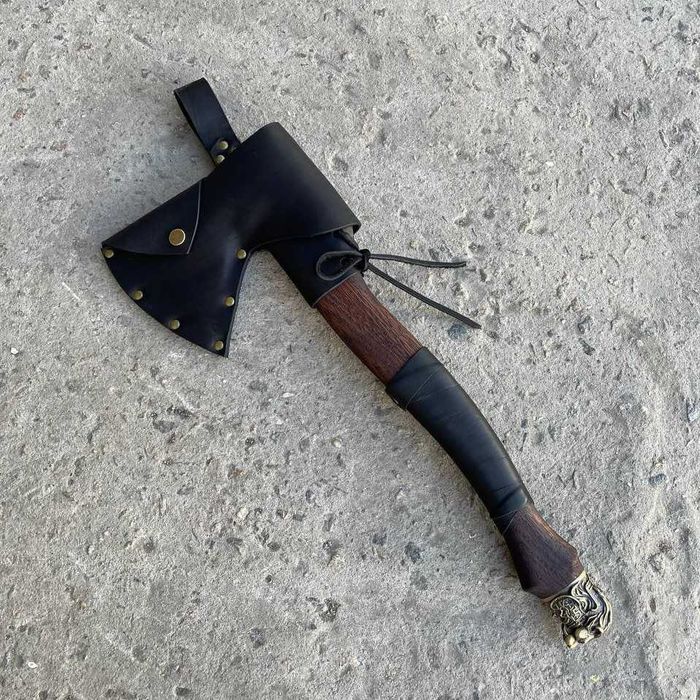 Ексклюзивна подарункова сокира з литтям Фенрір TR41 Топор с литьем