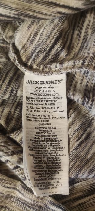 Продам фирменную футболку Jack & Jones в отличном состоянии
