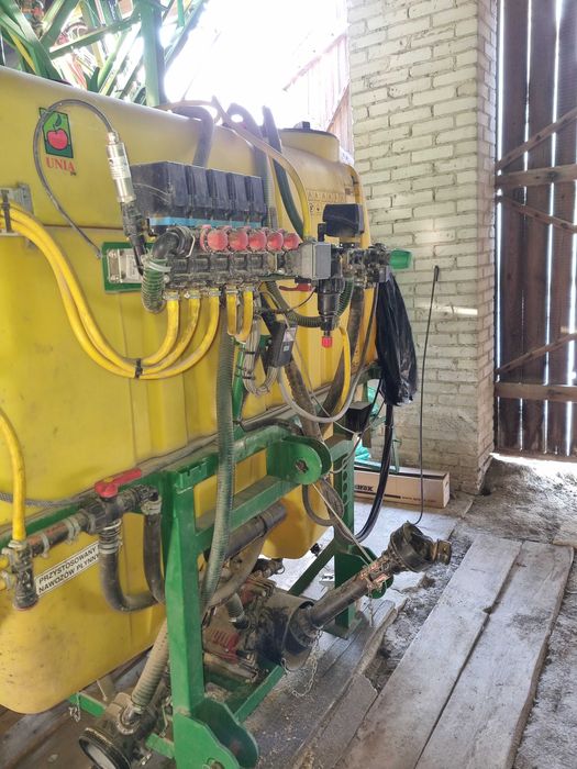 Opryskiwacz UNIA Pilmet 1015 LUX