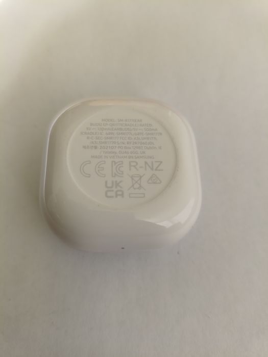 Samsung Galaxy buds 2