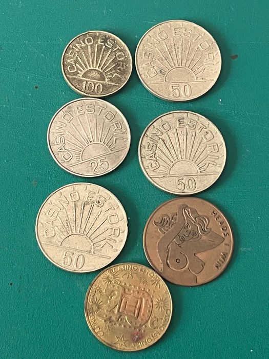 Fichas de casino e outras lote com 7 unidades