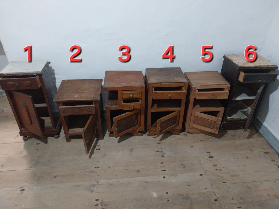 Mesas de cabeceira antigas