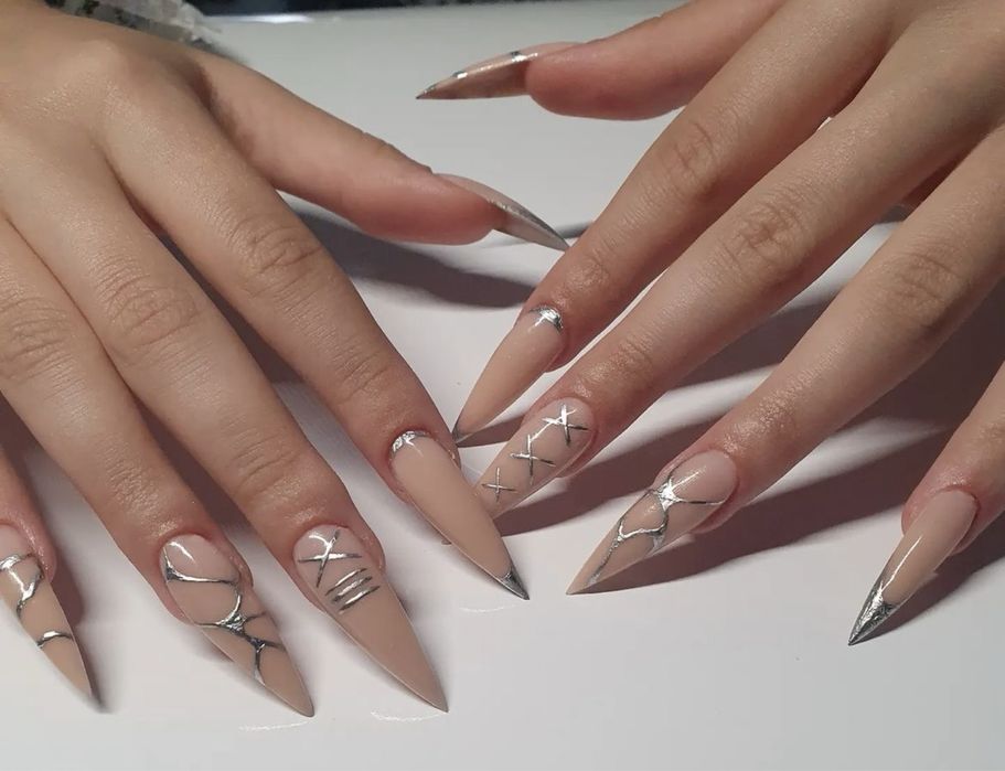 Наращивание ногтей.Маникюр.Центр