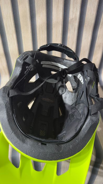 Powystawowy Kask Rowerowy Bell Nomad 2 Jr r. U (52-57cm)