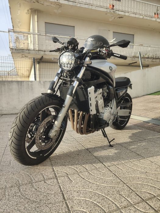 Yamaha FRZ 1000cc *ÚNICA