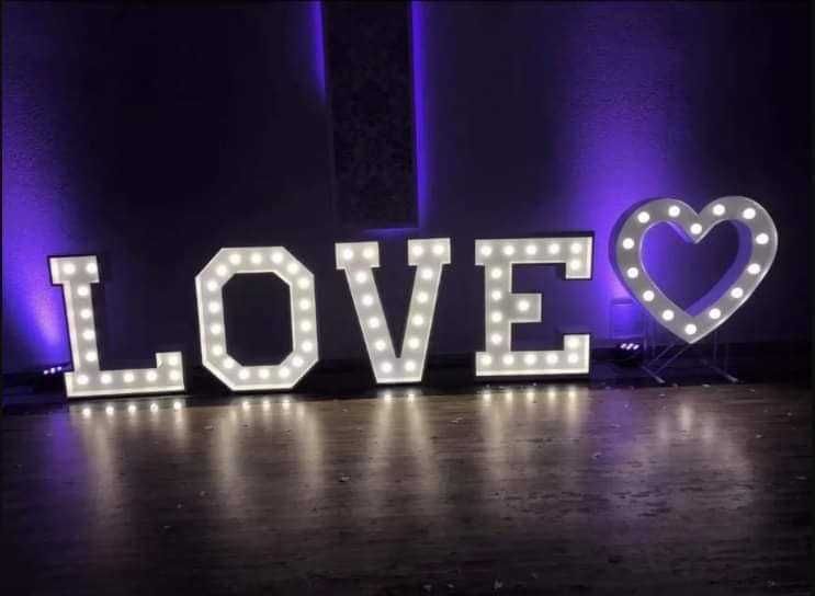 Napis Miłość Pisana z sercem 120 cm wysokości Pisany Wynajem Warszawa