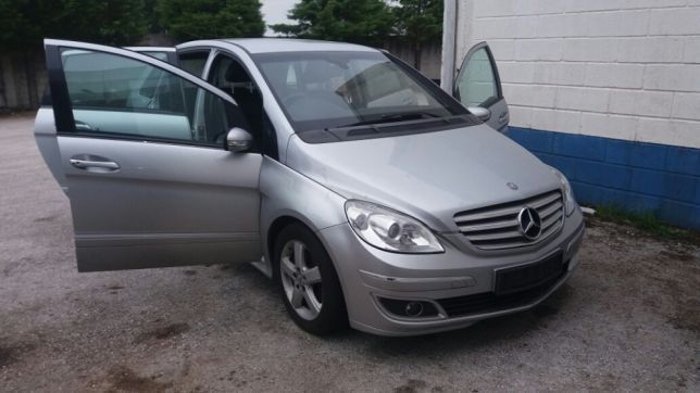 Bancos Mercedes B180cdi