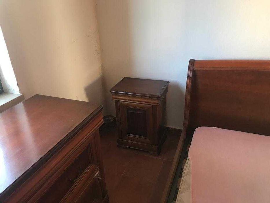 Mobília de Quarto de Cerejeira