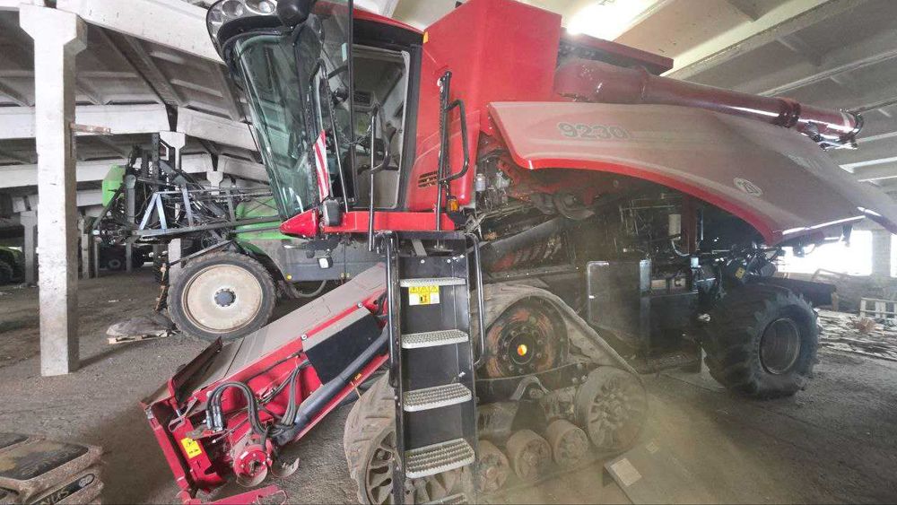 Case IH Axial Flow 9230