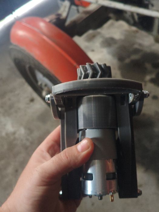 Sterowanie do ciągnika sadowniczego platformy