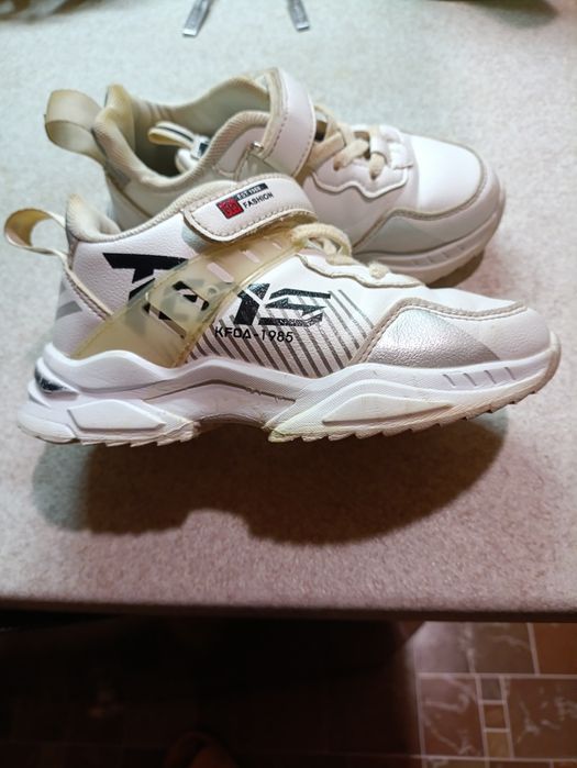 Кросовки для девочки