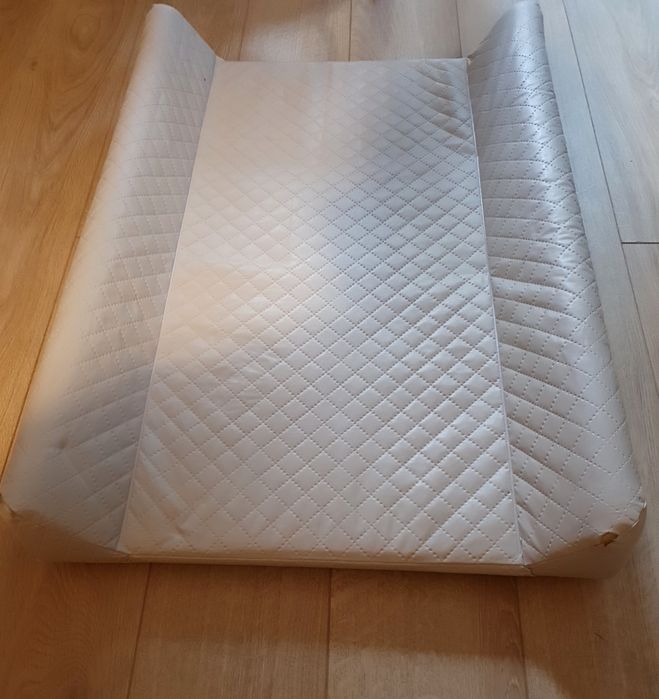 Przewijak na łóżeczko 50x70cm