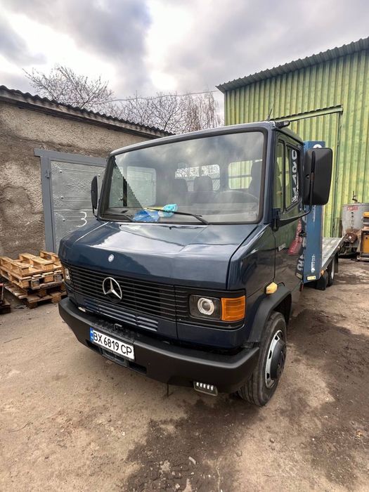 Mercedes 609d евакуатор