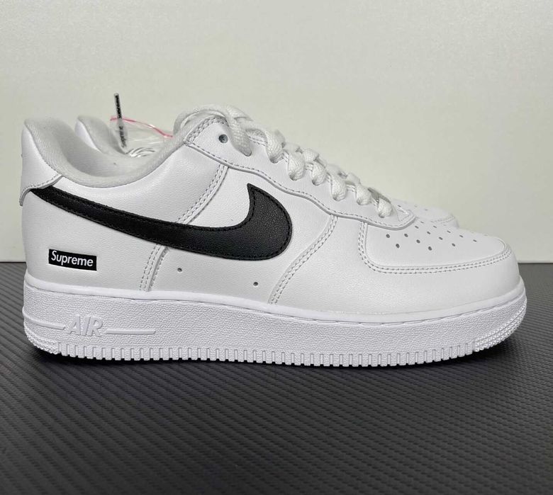Nike_Air Force 1_Supreme R. 42