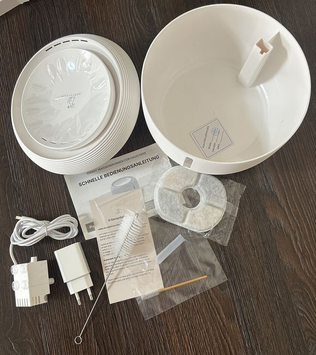 Розумний фонтанчик для котів, 2,5л, тихий, LED підсвітка, з фільтром