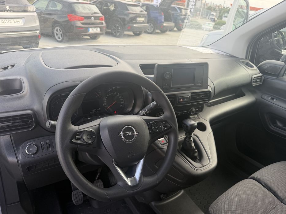 Opel Combo Longa 1.5 CDTI 102 cv 2023 Nacional Já  com Iva no Preço !