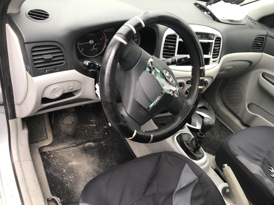 Nissan almera 1.6 G Ano 1997