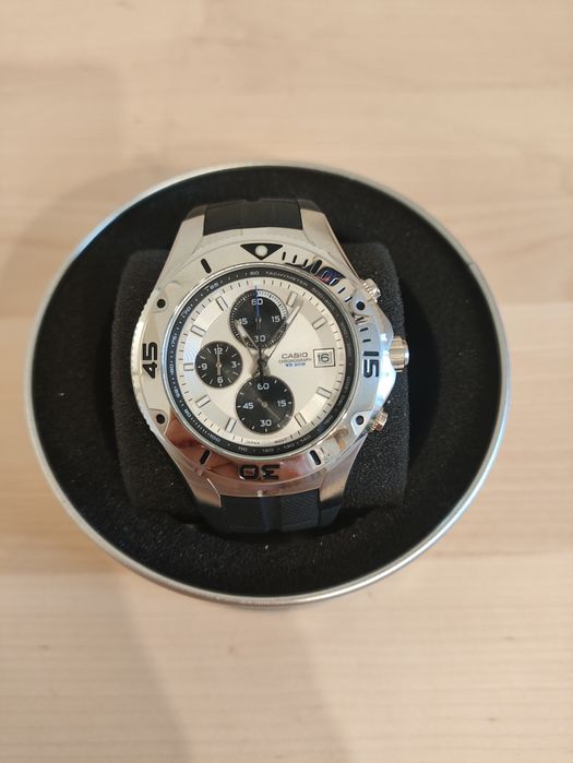 Zegarek męski wodoodporny Casio