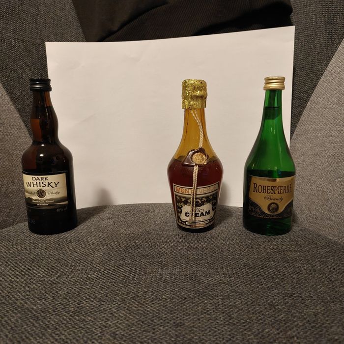 Buteleczki kolekcjonerskie lata 80-90