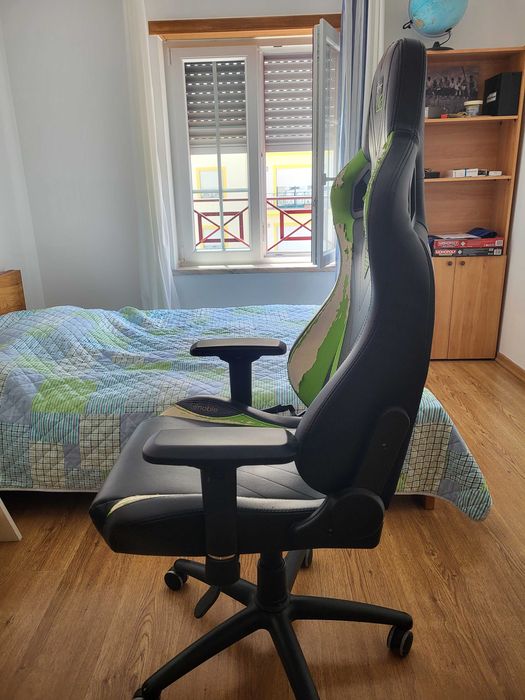 Cadeira Gaming Noblechairs Geforce GTX Edition
