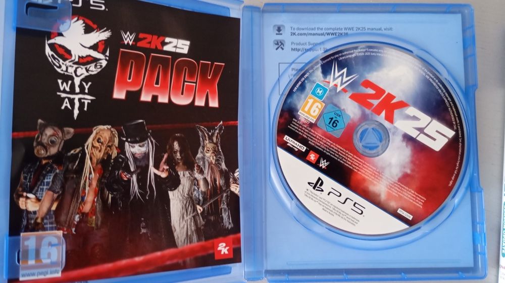 Vendo Pes 2021 e WWE 2k25