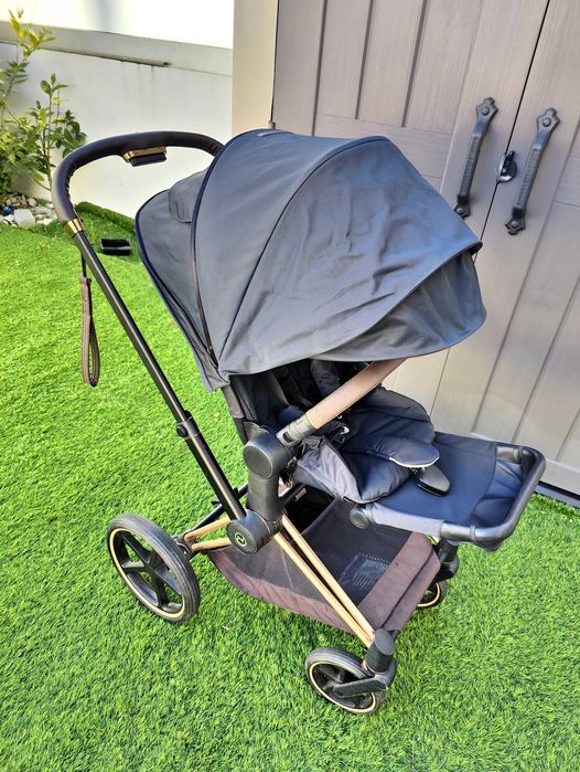 Carrinho Priam Cybex com plataforma sit com assento