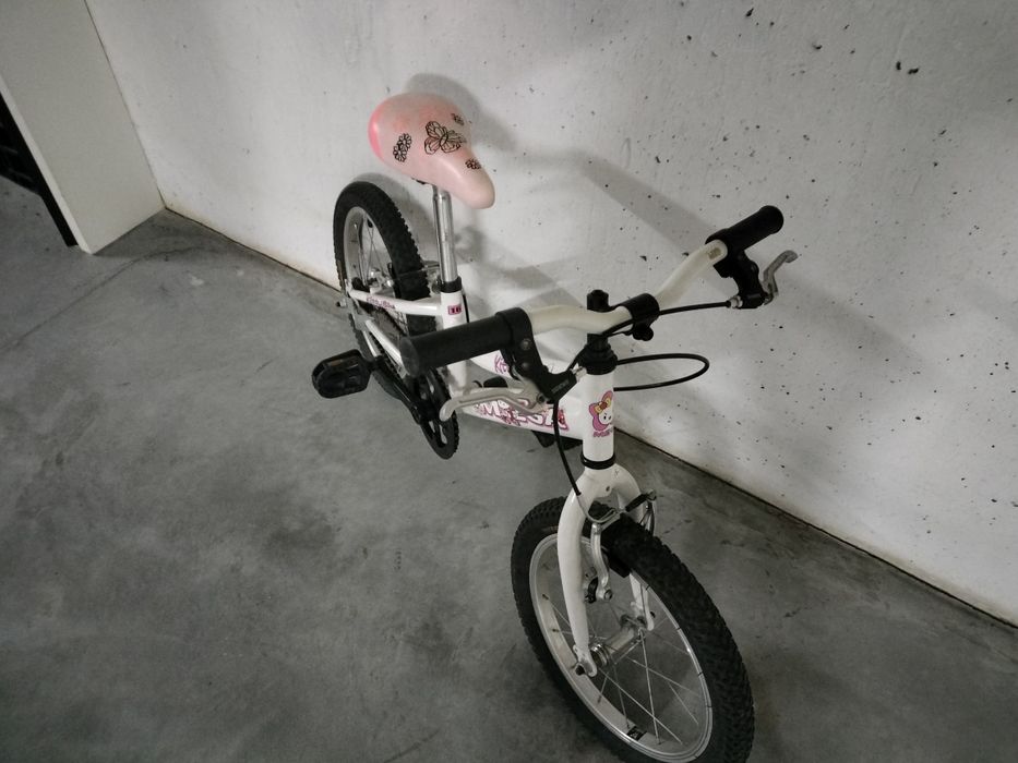 Bicicleta criança  apartir +- 4 anos, trotinete convertivel