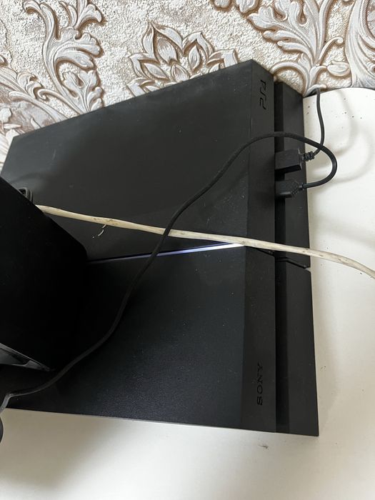 PS 4 Fat б\у 500 gb