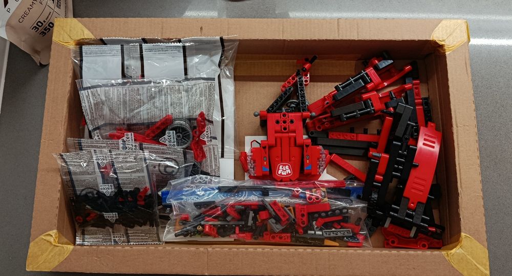 Klocki LEGO Mix 2,5kg + Gratis!