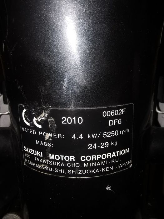 Silnik zaburtowy Suzuki 6 km
