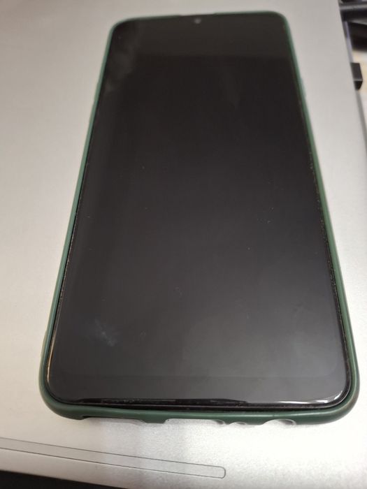 Telemóvel Samsung Galaxy A20s em bom estado