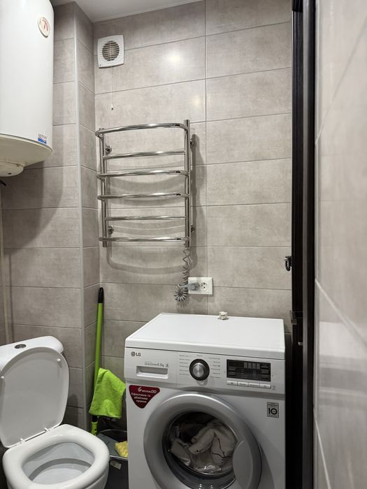 Продам 1 квартиру