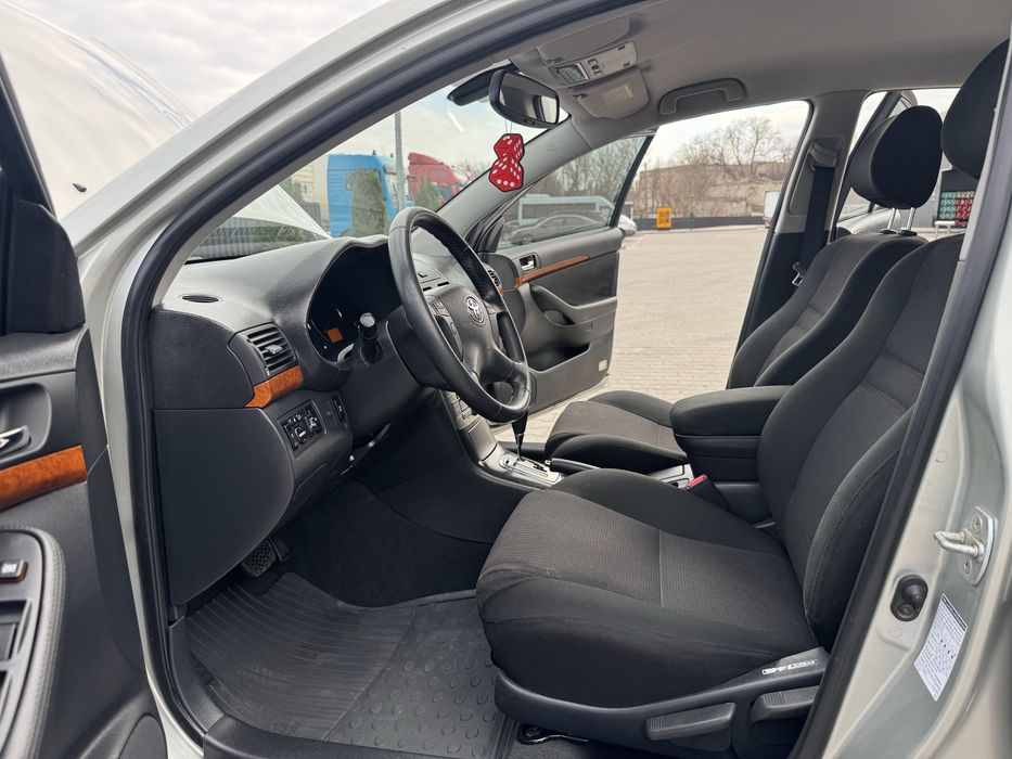 Продам Авенсис 90т пробега АВТОМАТ