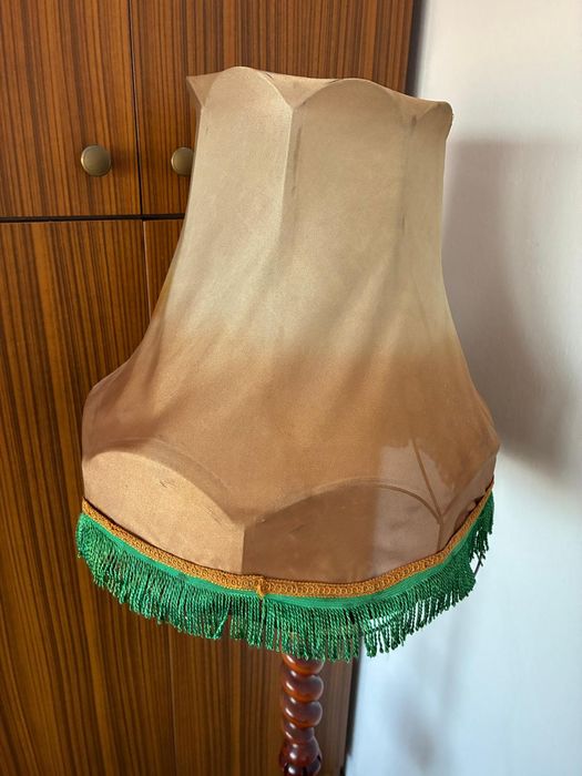 Lampa podłogowa retro drewniana PRL