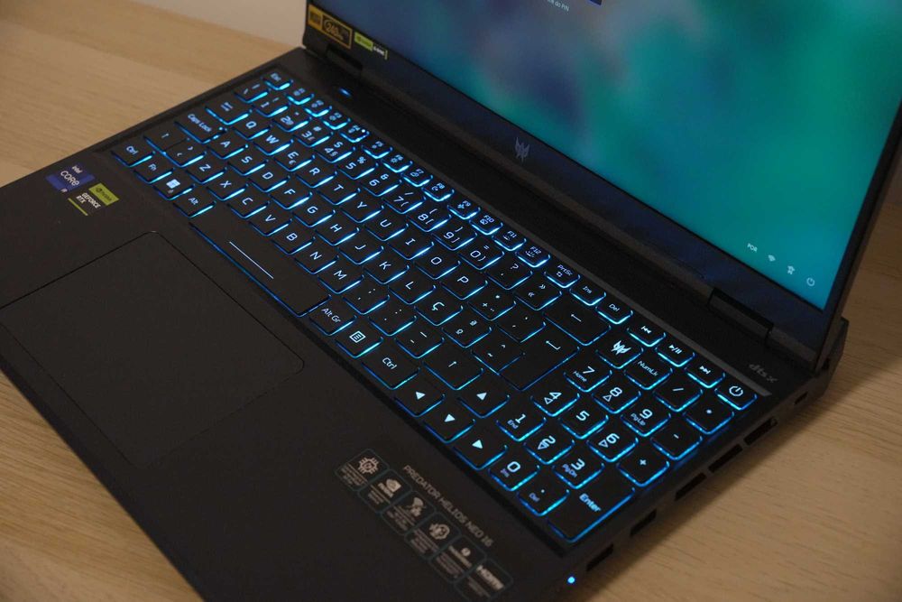 Portátil Gaming ACER com I9 Ultra, NVIDIA RTX 4070, 32GB de RAM e 1 TB