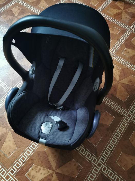 Fotelik samochodowy nosidło Maxi cosi
