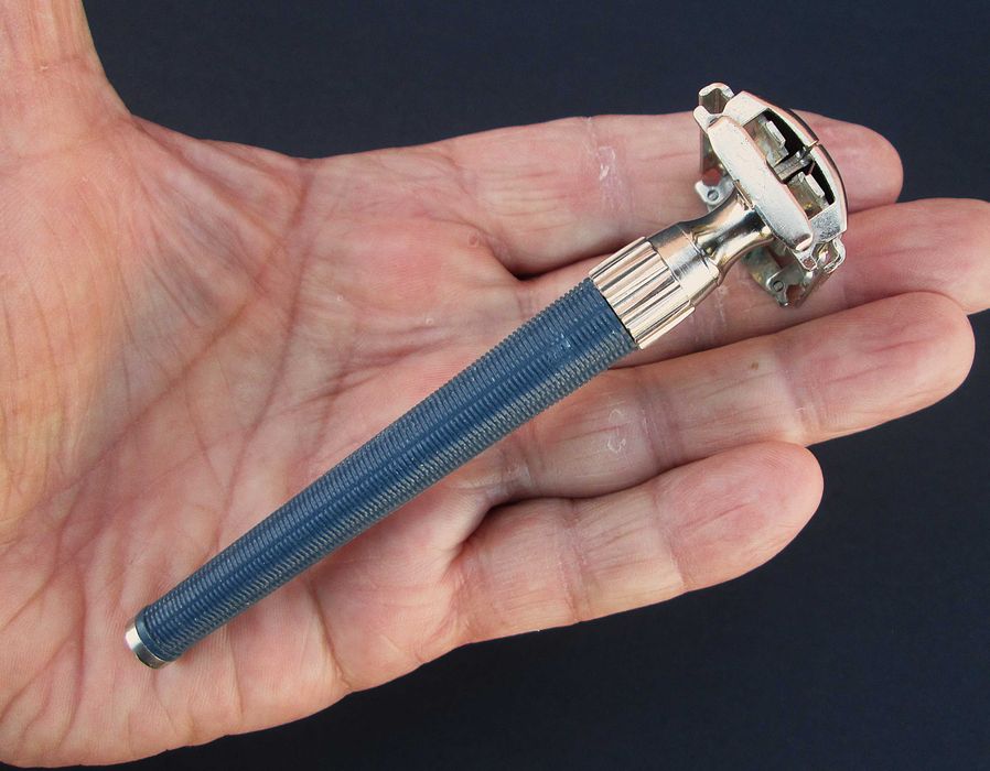 1974 (U2) GILLETTE Super Slim Twist Maquina de Barbear com Lamina
