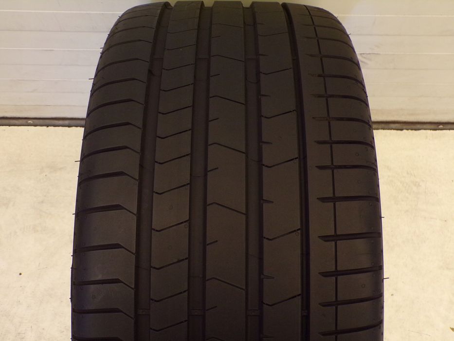 opona letnia pirelli pzero tm 275 30 20 97y rsc moe *