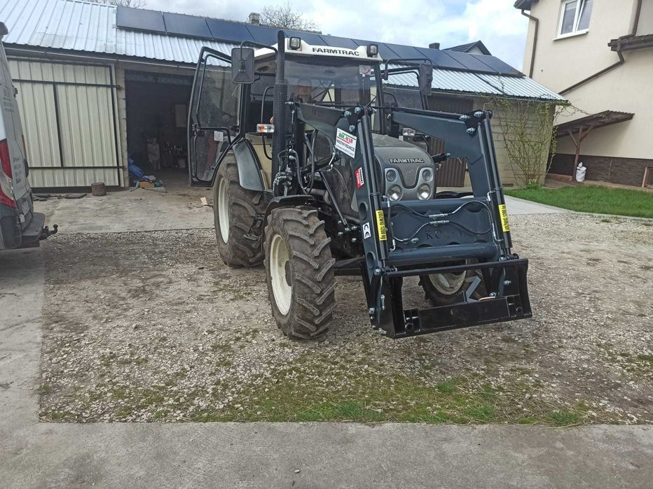 Tur, ładowacz czołowy samopoziom Farmtrac, Renault, Ursus. Montaż