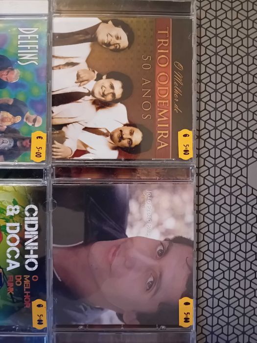 Música em Cd Vários Estilos e Ao Vivo